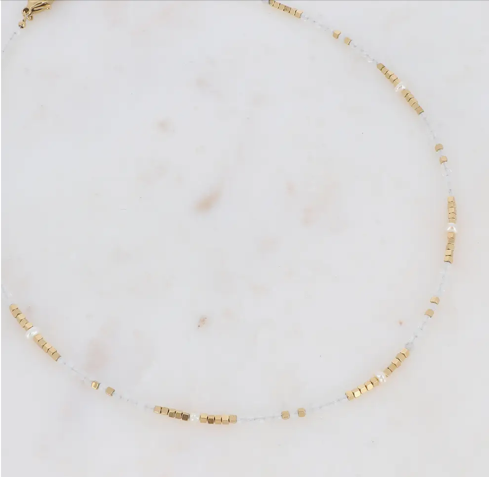 White Agate | Freshwater Pearl | Gold Tone Bead Necklace