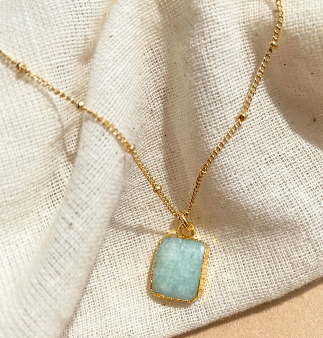 Amazonite Gem Slice Necklace | Gold Plated | Decadorn