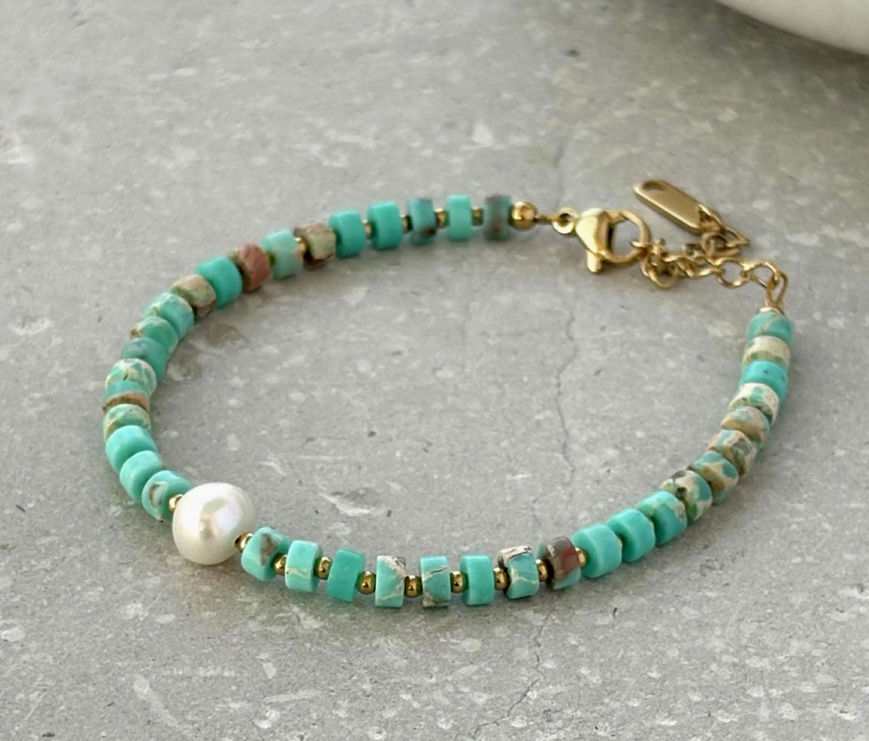 Coastal Shore Pearl Beaded Bracelet