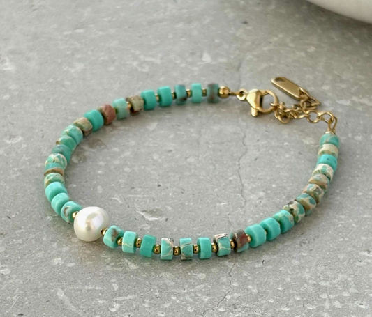Coastal Shore Pearl Beaded Bracelet