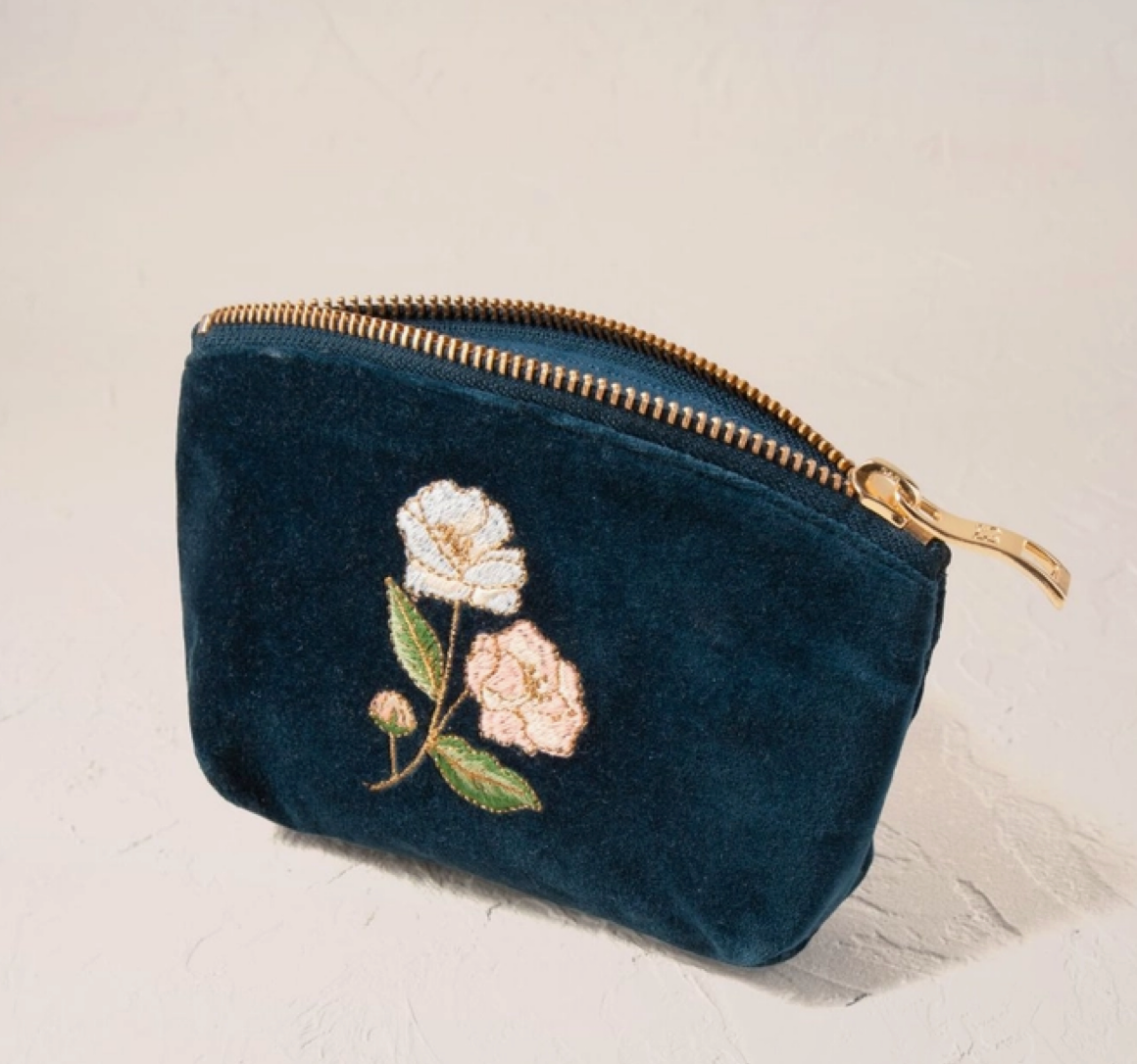 Elizabeth Scarlett Wild Rose Coin Purse | Velvet Zip Pouch