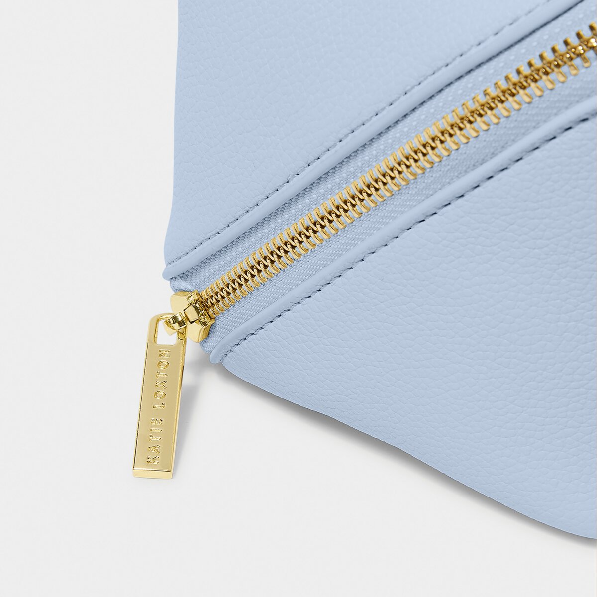 Katie Loxton | Large Makeup And Wash bag in Blue Aura